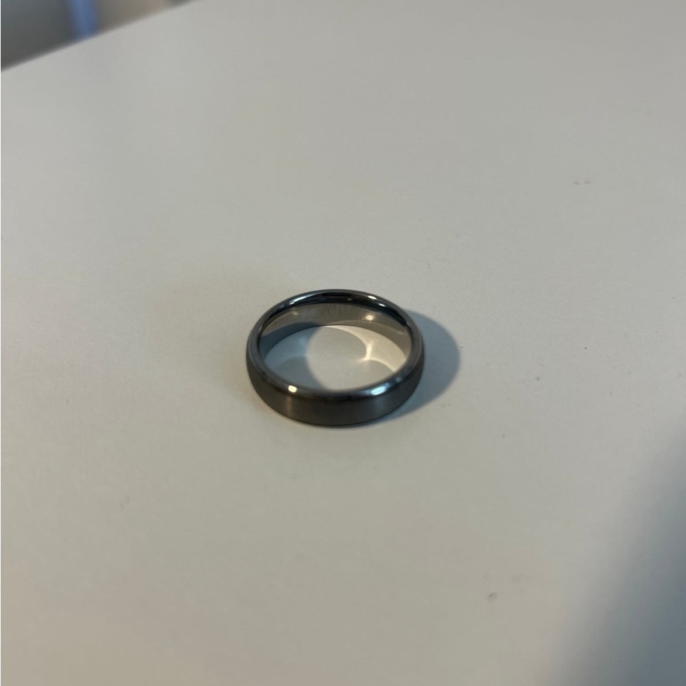 Men’s tungsten size 11.5 ring